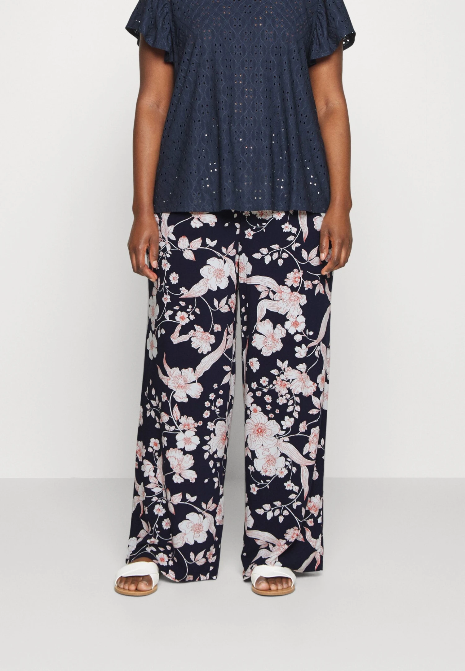 Pantalones - Multi-Coloured/Off-White