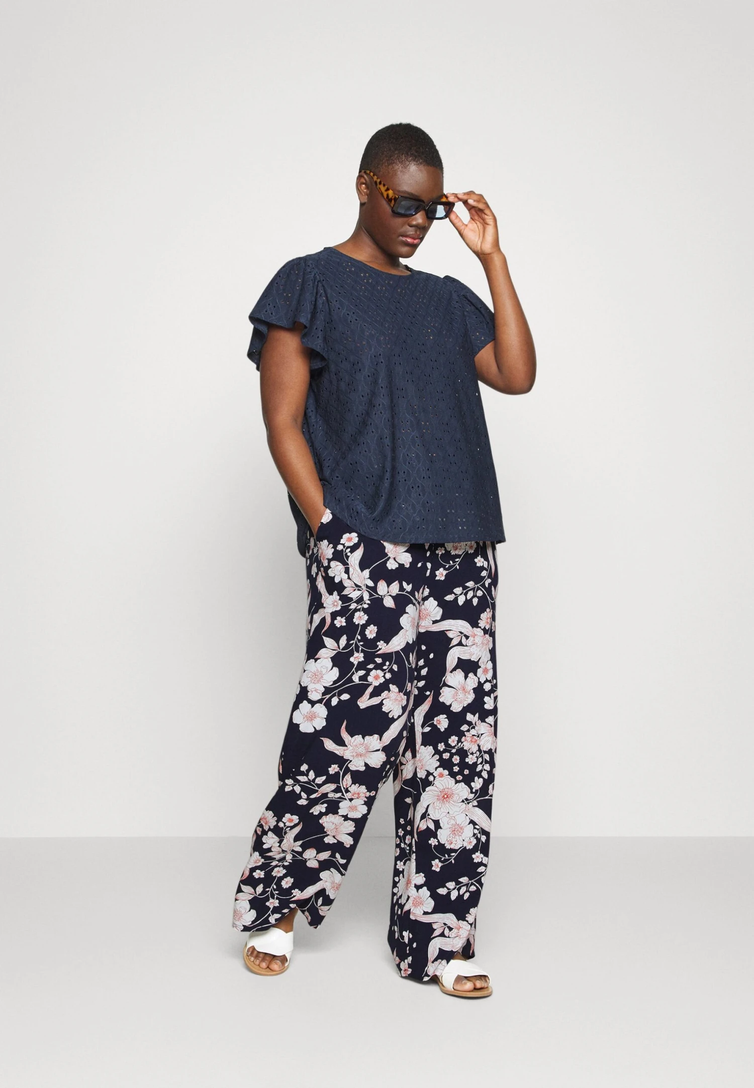 Pantalones - Multi-Coloured/Off-White - Imagen 2