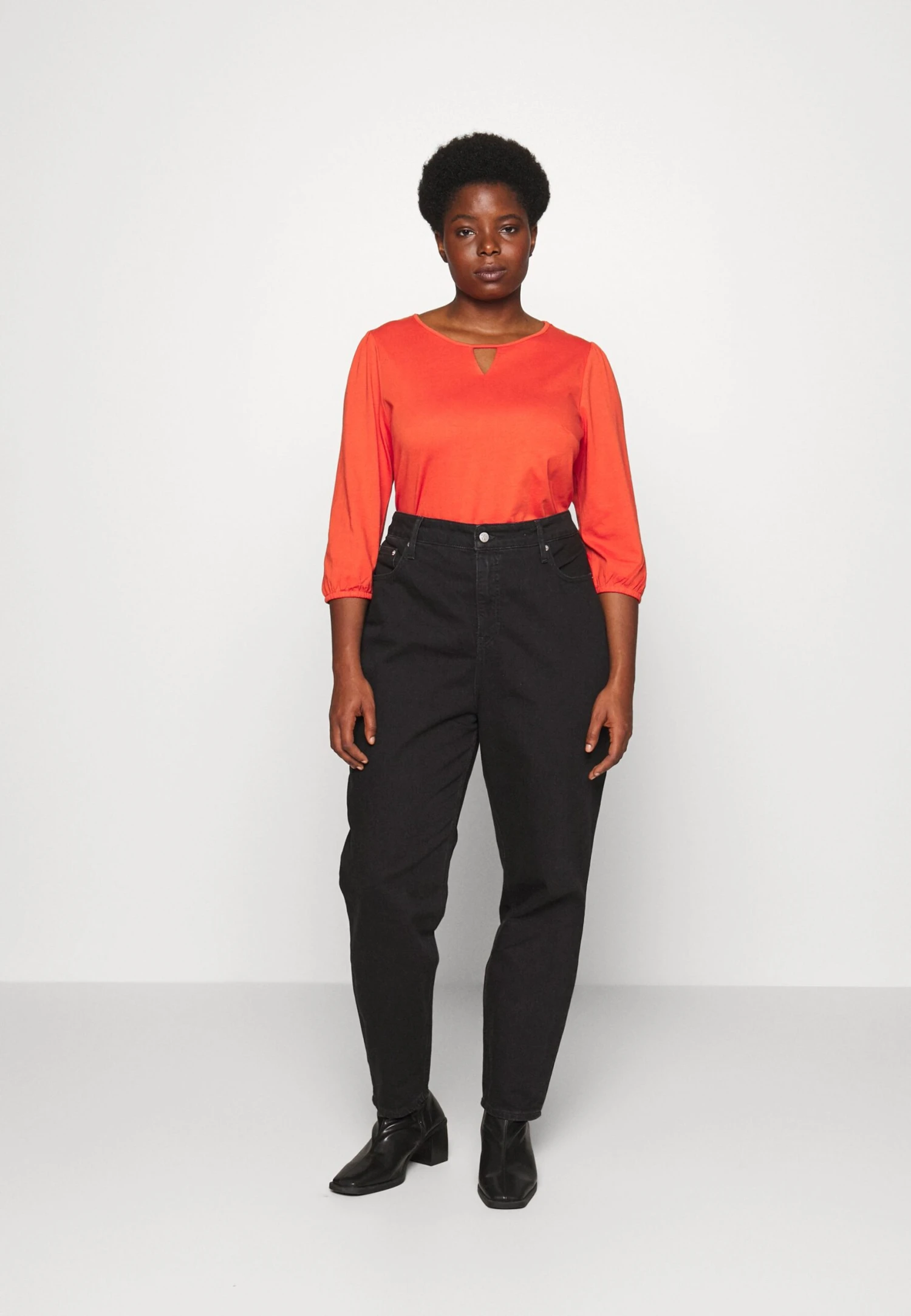 Camiseta De Manga Larga - Red - Imagen 2