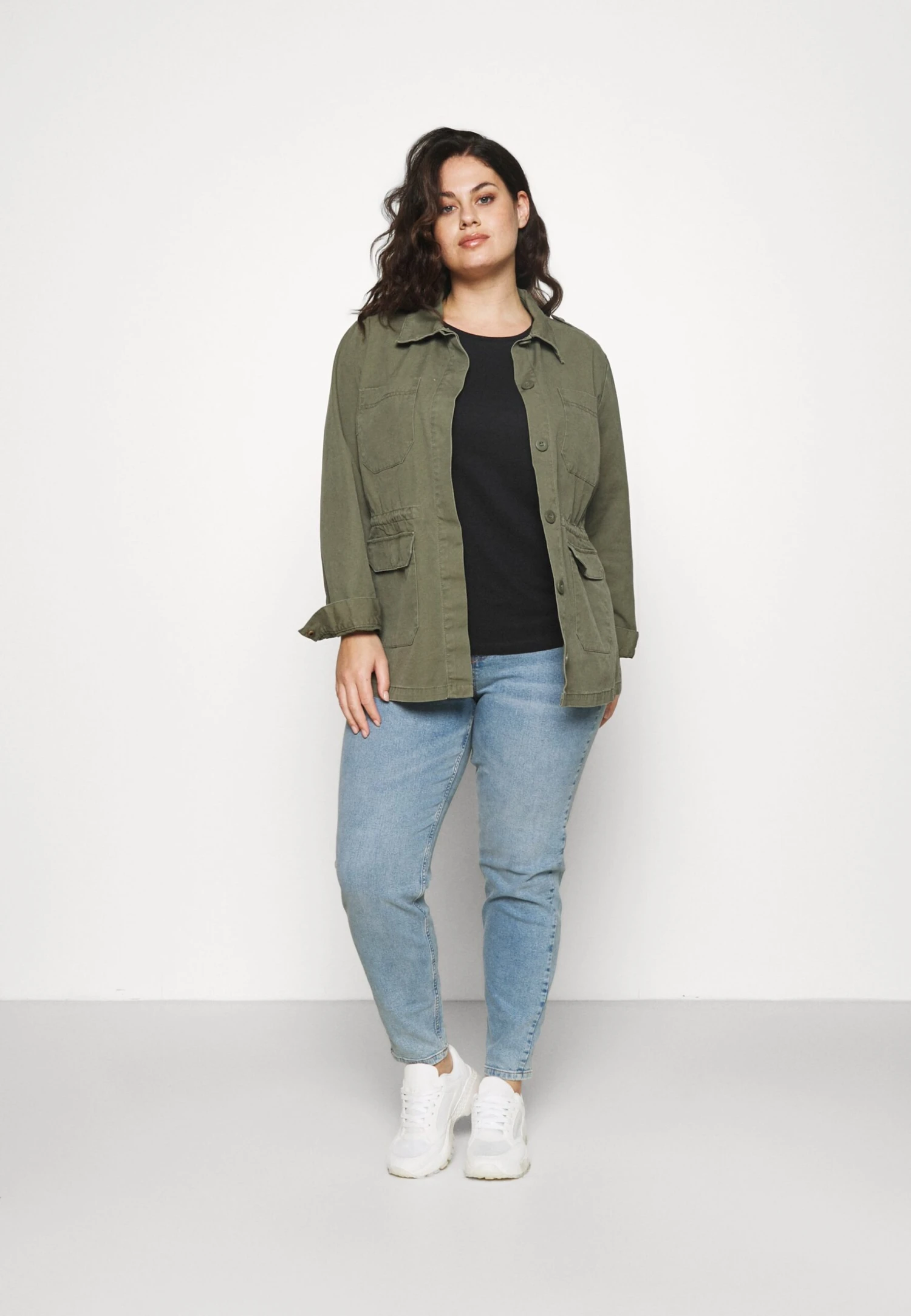 Slub Jersey- Camiseta Básica - Black - Imagen 2