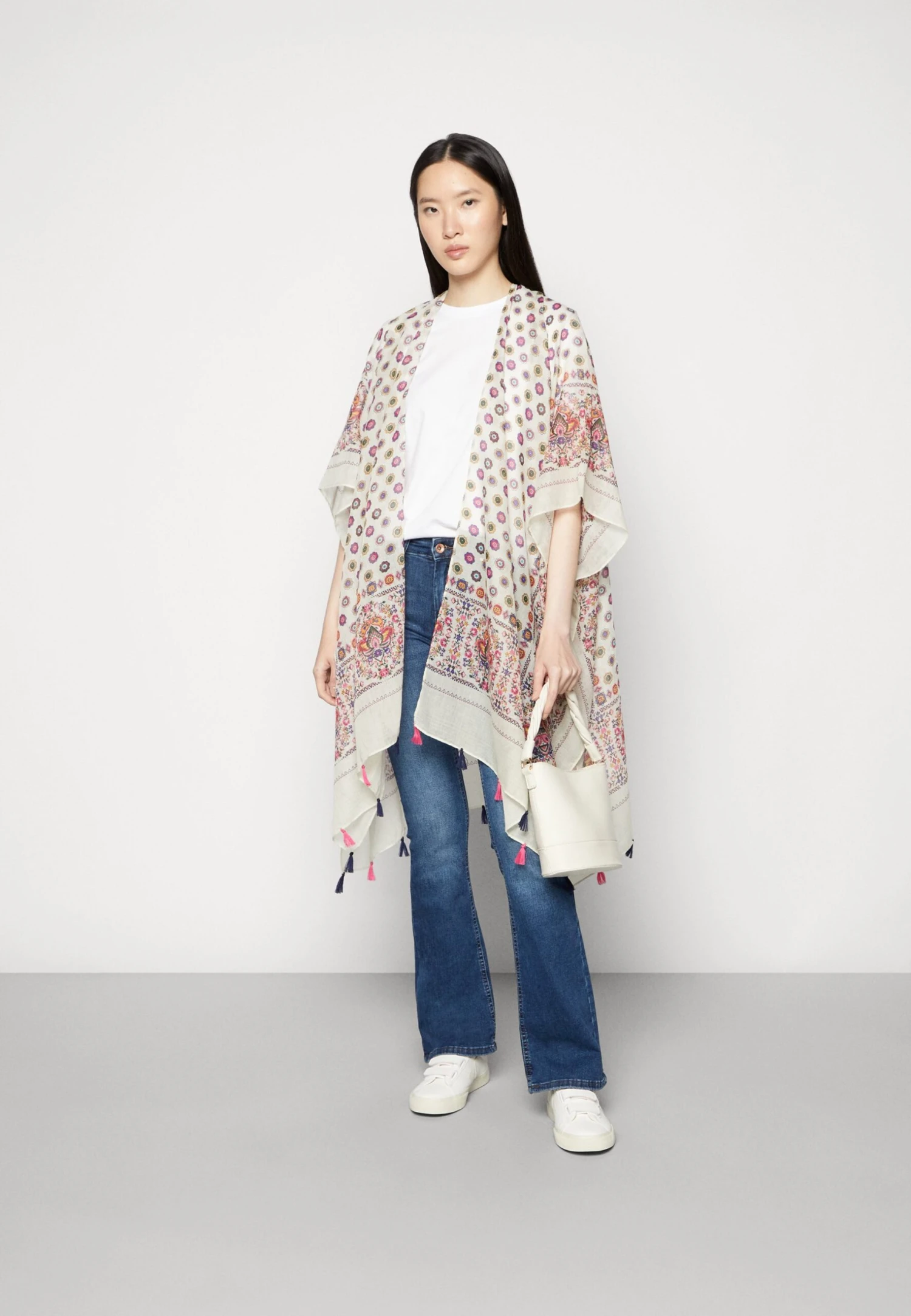 Anna Field Poncho - Tan - Imagen 2