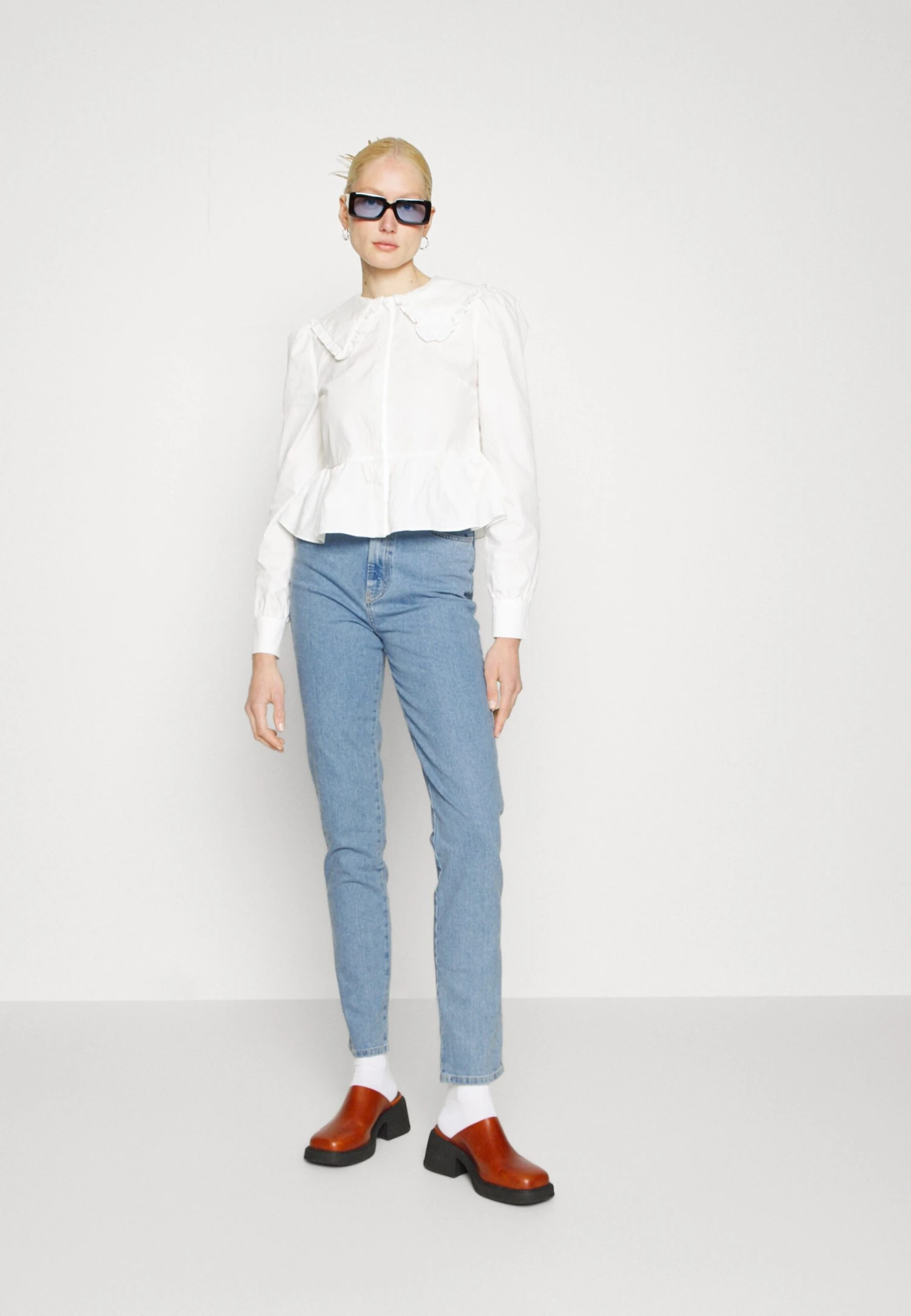 Vaqueros Slim Fit - Light Blue Denim - Imagen 2