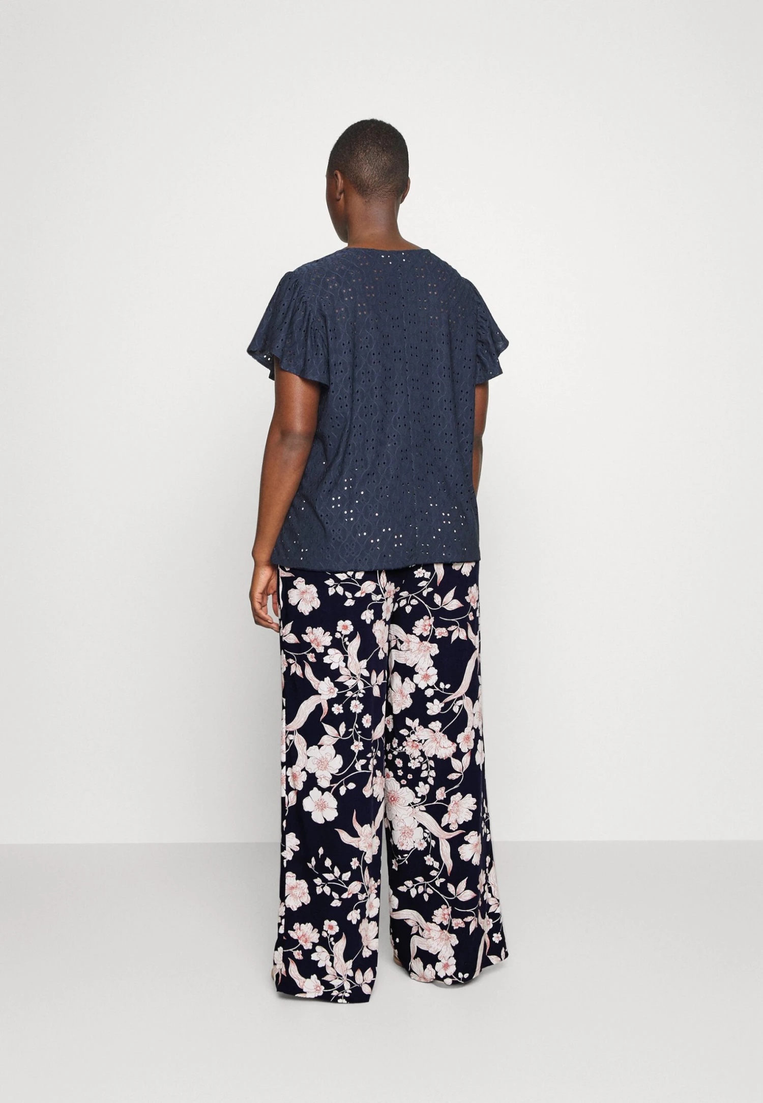 Pantalones - Multi-Coloured/Off-White - Imagen 3